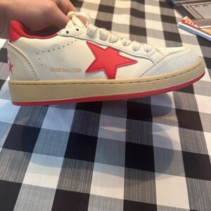 New Women’s Golden Goose Ballstar Size 8
